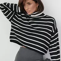 Укороченный свитер в полоску oversize - черный цвет, L (есть размеры)