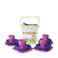 Набор посуды  для пикника на 4 персоны в емкости Розовый/Фиолетовый